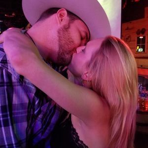 Meet your Posher, Brock